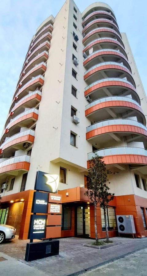 Red Accommodation Near Palas Mall Jassy Zewnętrze zdjęcie
